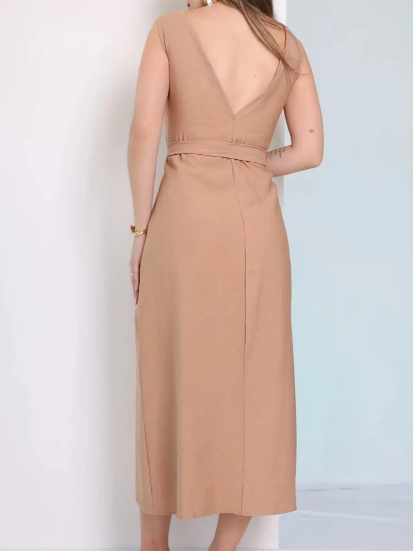 Vestido Longo Alfaiataria Sensorial sem Manga com Cinto